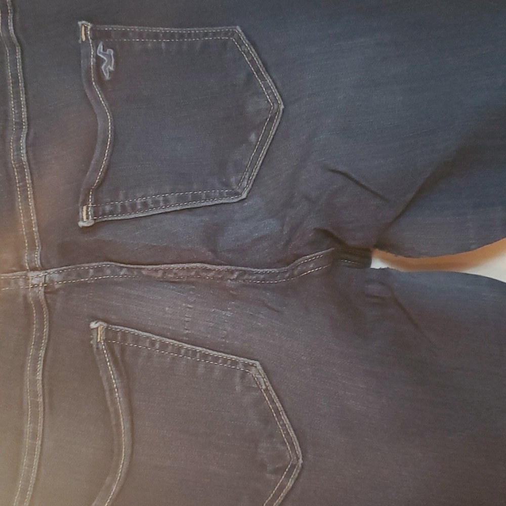 Womens Hollister size 9R - Picture 1 of 4